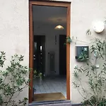 하우스 숀발트 아파트