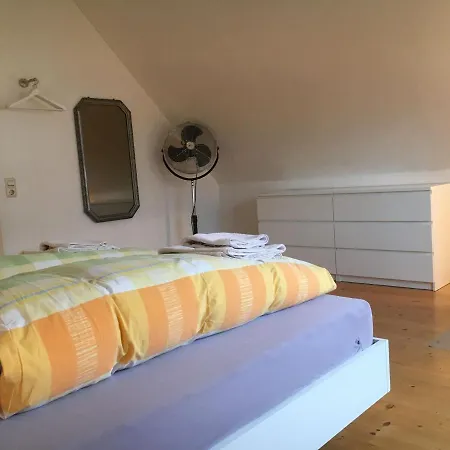 Haus Schoenwald Apartamento *